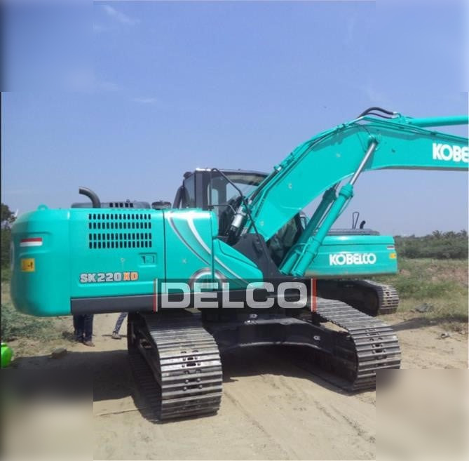 KOBELCO SK220 - Гусеничный экскаватор: фото 1 KOBELCO SK220 - Гусеничный экскаватор: фото 1