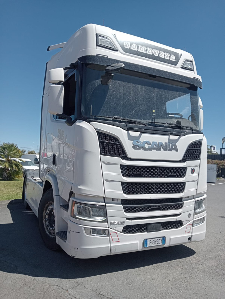 SCANIA R520 A4X2NB - Тягач: фото 2 SCANIA R520 A4X2NB - Тягач: фото 2