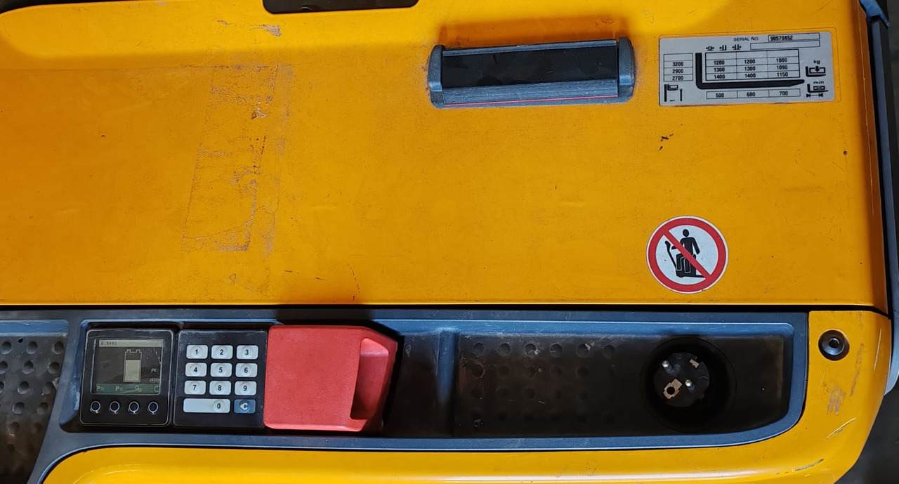 Штабелер Jungheinrich EJC 214 1.4t/ 3.2m/ 2535mh/ 2018yy: фото 6