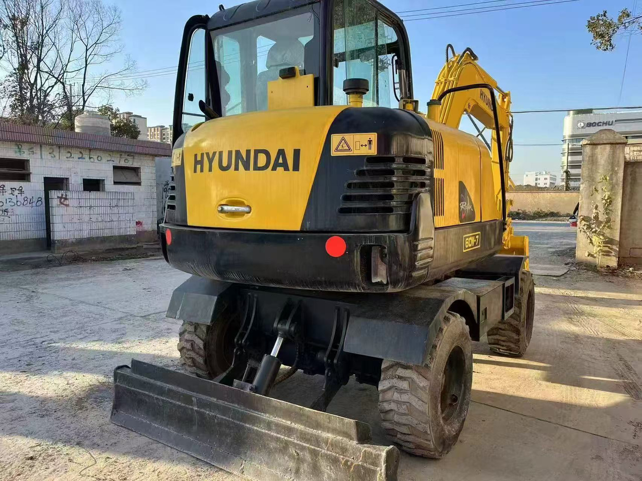 Hyundai 60w-7 - Колёсный экскаватор: фото 5 Hyundai 60w-7 - Колёсный экскаватор: фото 5