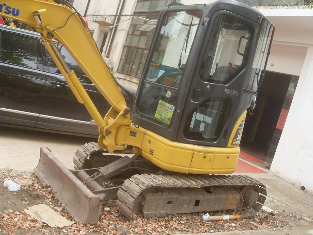 Komatsu PC30MR  - Мини-экскаватор: фото 1 Komatsu PC30MR  - Мини-экскаватор: фото 1
