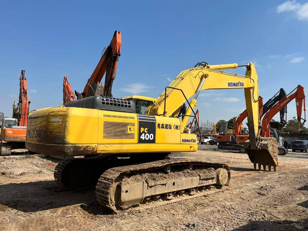 Komatsu PC400-7 - Гусеничный экскаватор: фото 1 Komatsu PC400-7 - Гусеничный экскаватор: фото 1