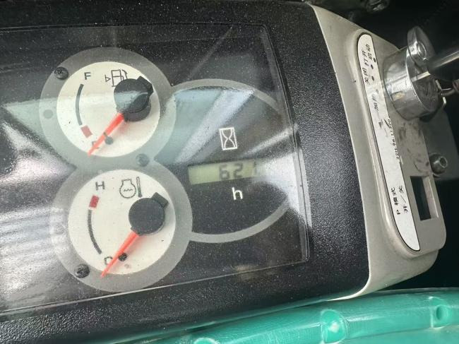 Komatsu PC56 - Мини-экскаватор: фото 2 Komatsu PC56 - Мини-экскаватор: фото 2