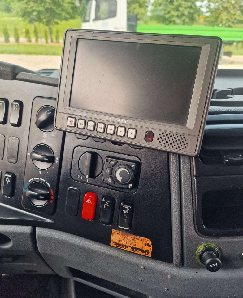 Самосвал Mercedes-Benz ATEGO 918: фото 9