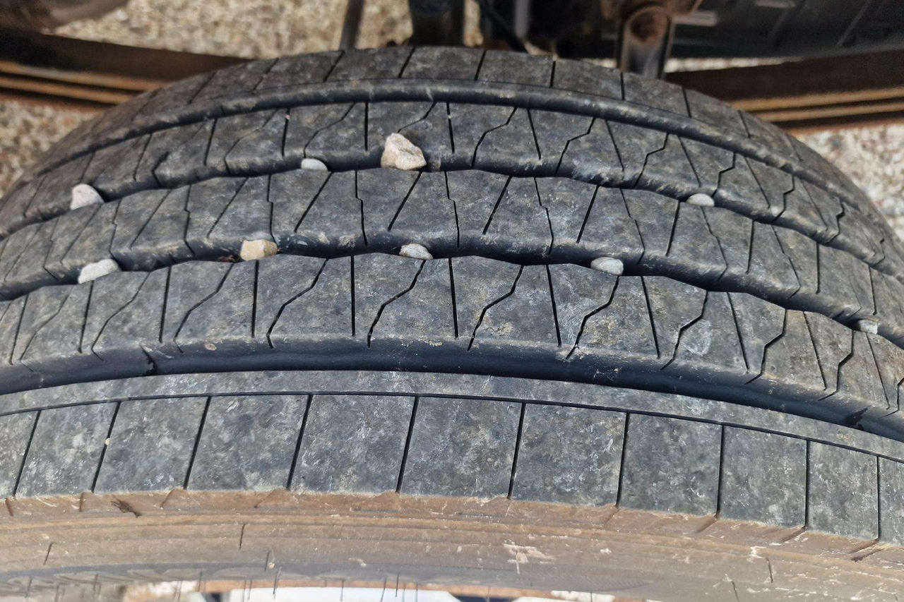 Самосвал Mercedes-Benz ATEGO 918: фото 17