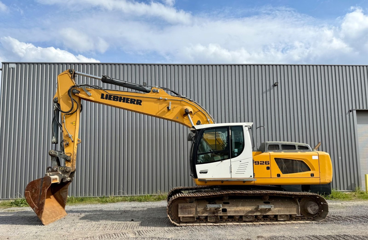Liebherr R926 LC - Гусеничный экскаватор: фото 1 Liebherr R926 LC - Гусеничный экскаватор: фото 1