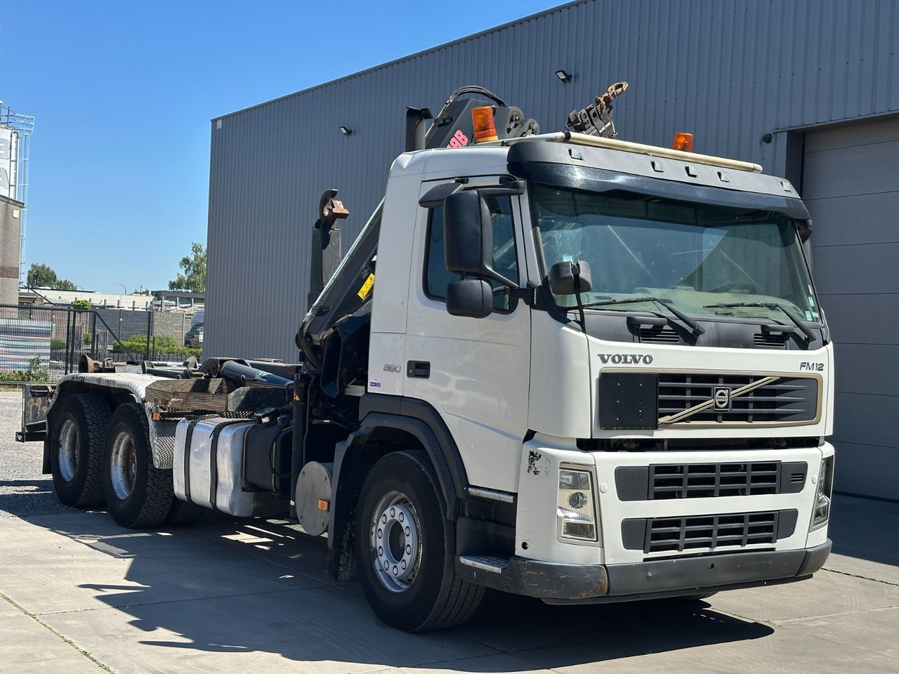 Volvo FM12 380 Hiab 144E-3 - Крюковой мультилифт: фото 3 Volvo FM12 380 Hiab 144E-3 - Крюковой мультилифт: фото 3