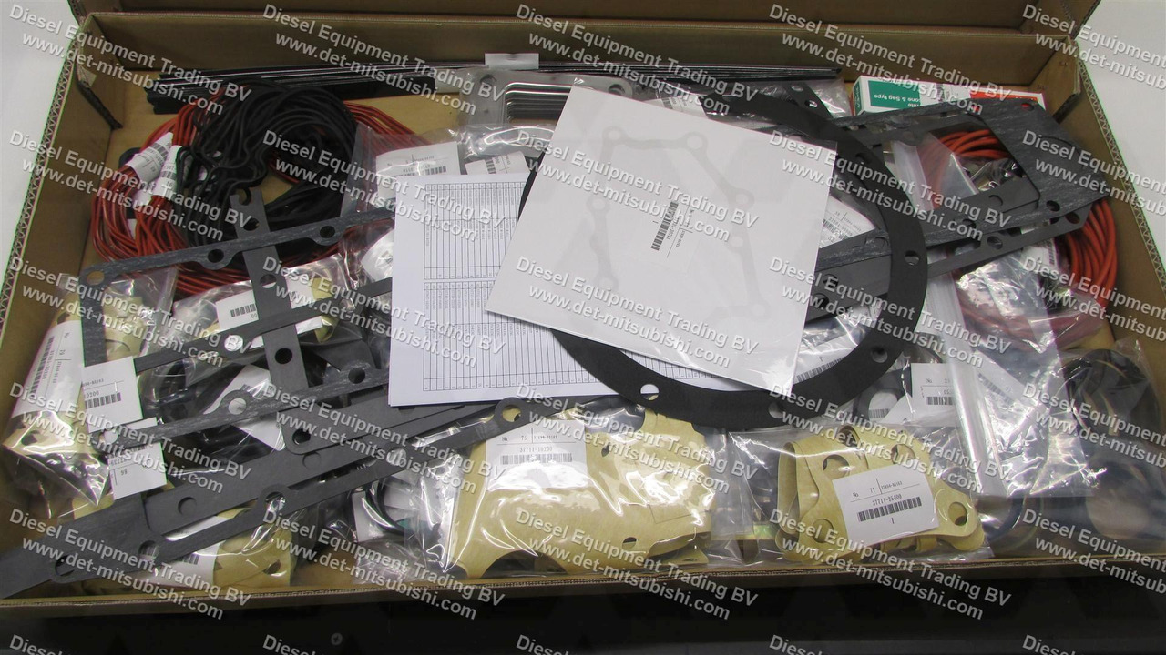 MITSUBISHI GASKET KIT; ENGINE S6R,S6R2,S6RF (W/O SEALS) - Прокладка двигателя для Промышленного оборудования: фото 1 MITSUBISHI GASKET KIT; ENGINE S6R,S6R2,S6RF (W/O SEALS) - Прокладка двигателя для Промышленного оборудования: фото 1
