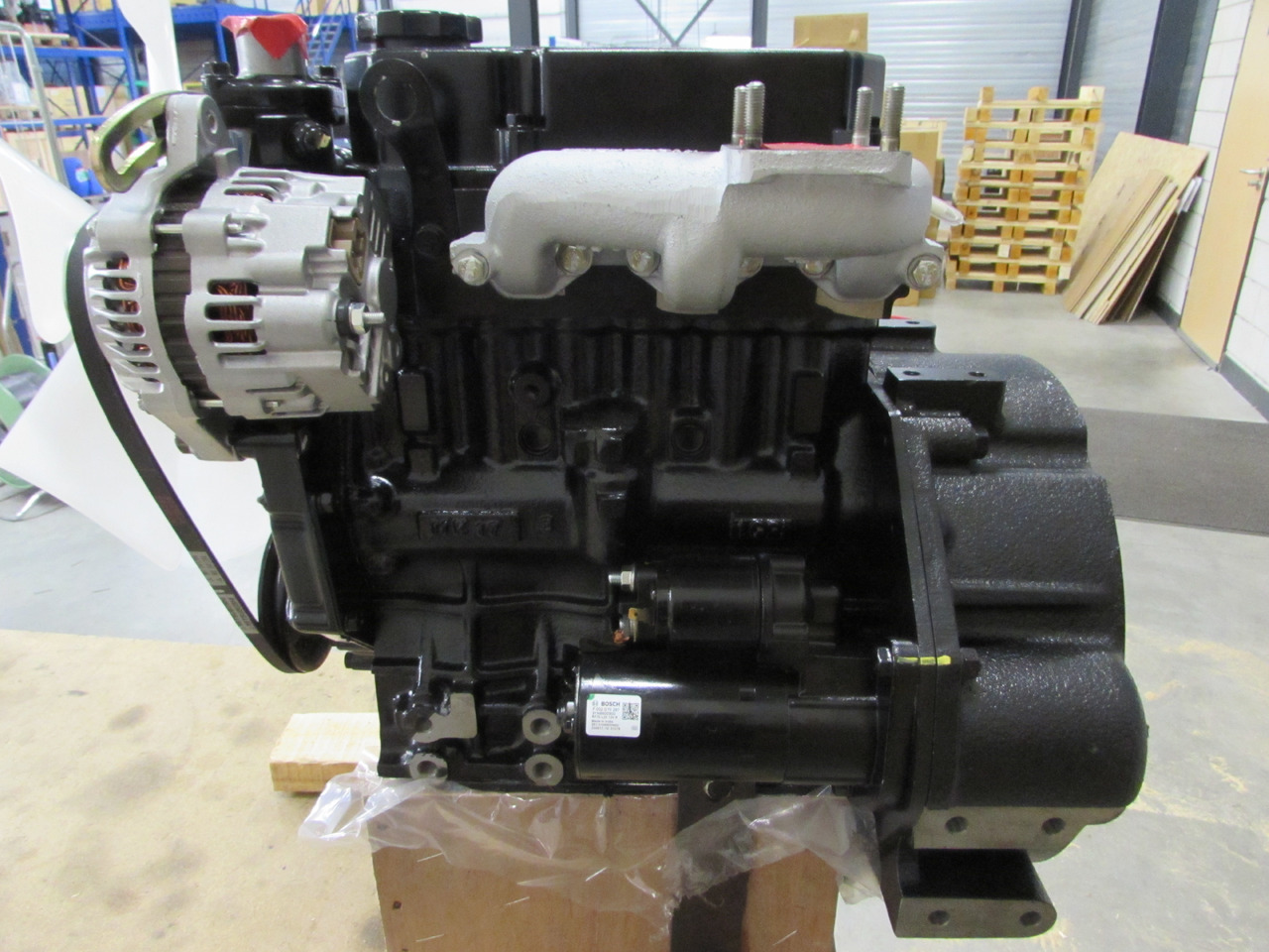 Mitsubishi NEW engine S3L2-Z562SD / S3L2-61SD - Двигатель для Другой техники: фото 2 Mitsubishi NEW engine S3L2-Z562SD / S3L2-61SD - Двигатель для Другой техники: фото 2