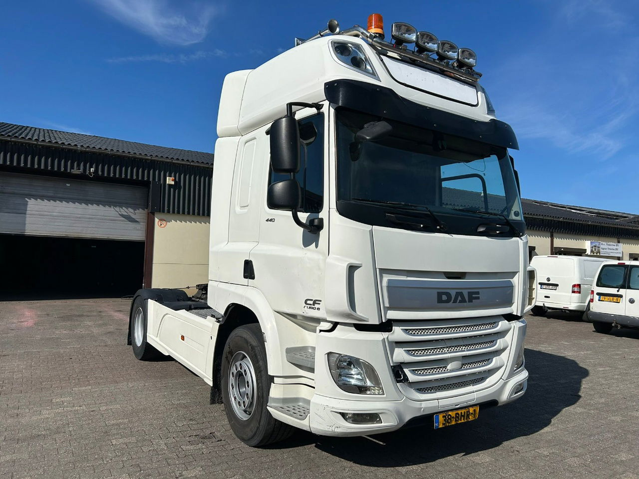 DAF CF 440 436pk / APK / Euro 6 / bj. 2016 - Тягач: фото 2 DAF CF 440 436pk / APK / Euro 6 / bj. 2016 - Тягач: фото 2