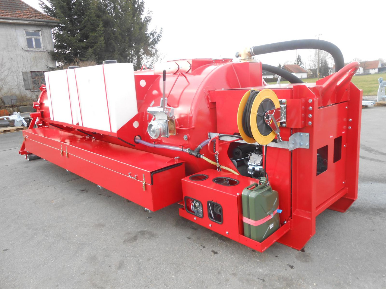 S-Vac 8.5m³ Saugfass Druckfass Vacuum suction systems are are fully integrated at the HDD jobsite from today. - Буровая машина: фото 1 S-Vac 8.5m³ Saugfass Druckfass Vacuum suction systems are are fully integrated at the HDD jobsite from today. - Буровая машина: фото 1