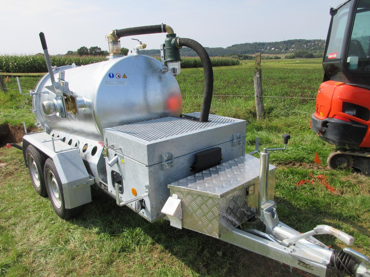 Vacuum system1500l / M-Vac 1500 - Ассенизатор: фото 2 Vacuum system1500l / M-Vac 1500 - Ассенизатор: фото 2