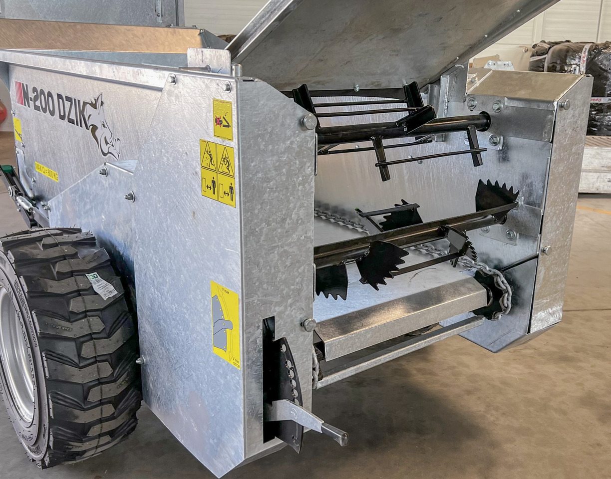 Cynkomet Miststreuer / Manure spreader / Epandeur à fumier N-200 DZIK - Навозоразбрасыватель: фото 5 Cynkomet Miststreuer / Manure spreader / Epandeur à fumier N-200 DZIK - Навозоразбрасыватель: фото 5