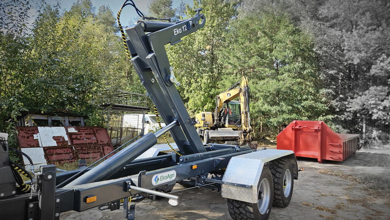 EkoAgri Hakenliftanhänger / Hooklift trailer / Remorque porte caisson / Remolque con gancho / Rimorchio a gancio / Przyczepa hakowa 12 t - Сельскохозяйственный прицеп: фото 2 EkoAgri Hakenliftanhänger / Hooklift trailer / Remorque porte caisson / Remolque con gancho / Rimorchio a gancio / Przyczepa hakowa 12 t - Сельскохозяйственный прицеп: фото 2