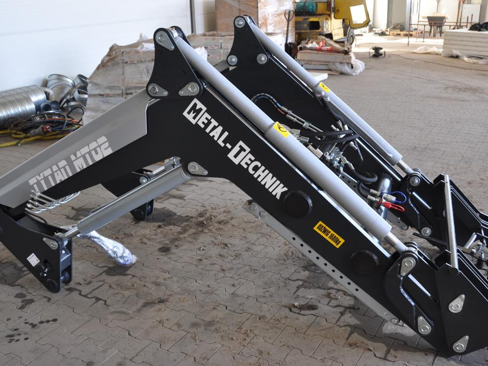 METAL-TECHNIK Frontlader / Front loader / Chargeur frontal / Caricatore frontale / Cargador fronta / Фронтальный погрузчик / Ładowacz czołowy Tytan MT-02 - Фронтальный погрузчик для трактора для Навесного оборудования: фото 2 METAL-TECHNIK Frontlader / Front loader / Chargeur frontal / Caricatore frontale / Cargador fronta / Фронтальный погрузчик / Ładowacz czołowy Tytan MT-02 - Фронтальный погрузчик для трактора для Навесного оборудования: фото 2
