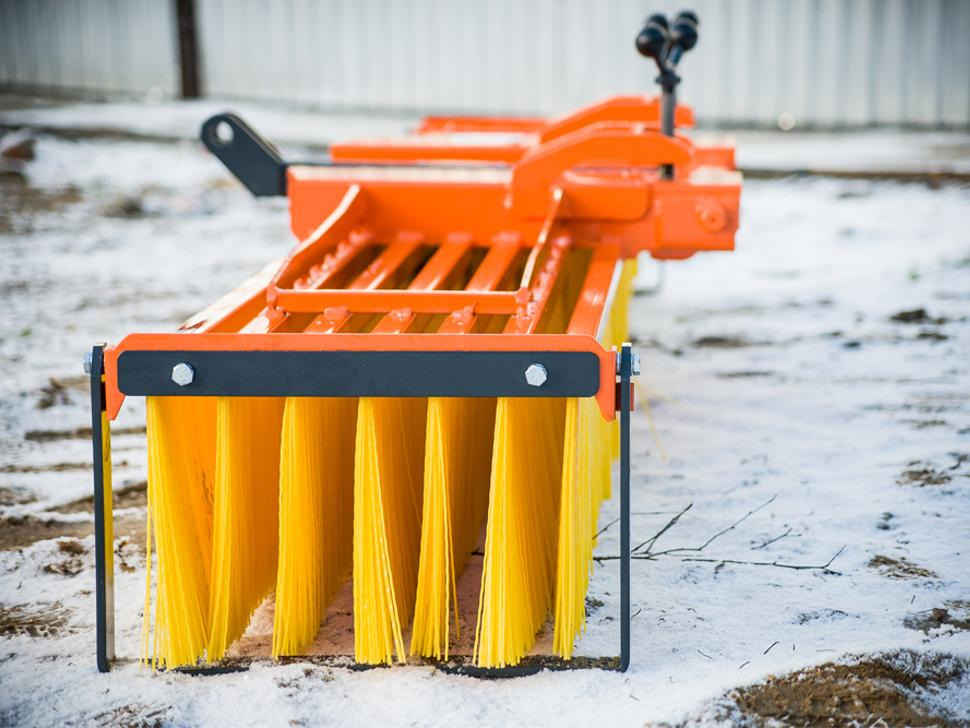 Moderntech Kehrmaschine / Sweeper / Balayeuse / Spazzolatrice / Подметальная машина / Zamiatarka 3 m - Подметально-уборочная машина для Щеток: фото 4 Moderntech Kehrmaschine / Sweeper / Balayeuse / Spazzolatrice / Подметальная машина / Zamiatarka 3 m - Подметально-уборочная машина для Щеток: фото 4