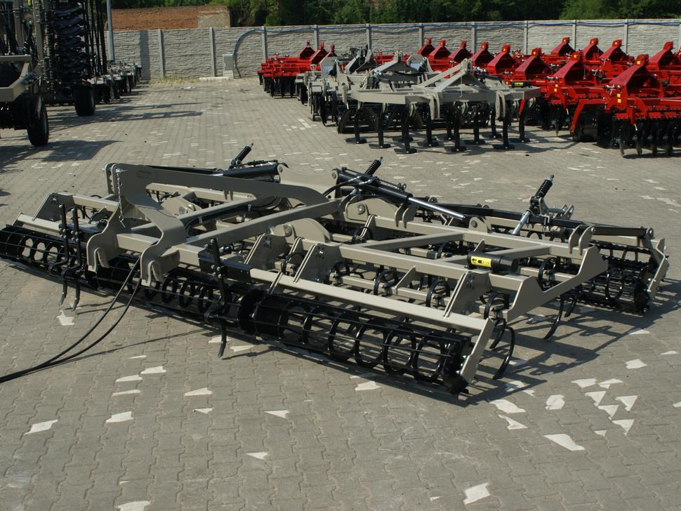 Новый Культиватор ROLEX Saatbettkombination / Hydraulically cultivator / Vibroculteur / Aggregato di coltivazione /  Почвообрабатывающий гидравлический складывающийся агрегат / Agregat uprawowy hydraulicznie składany: фото 19