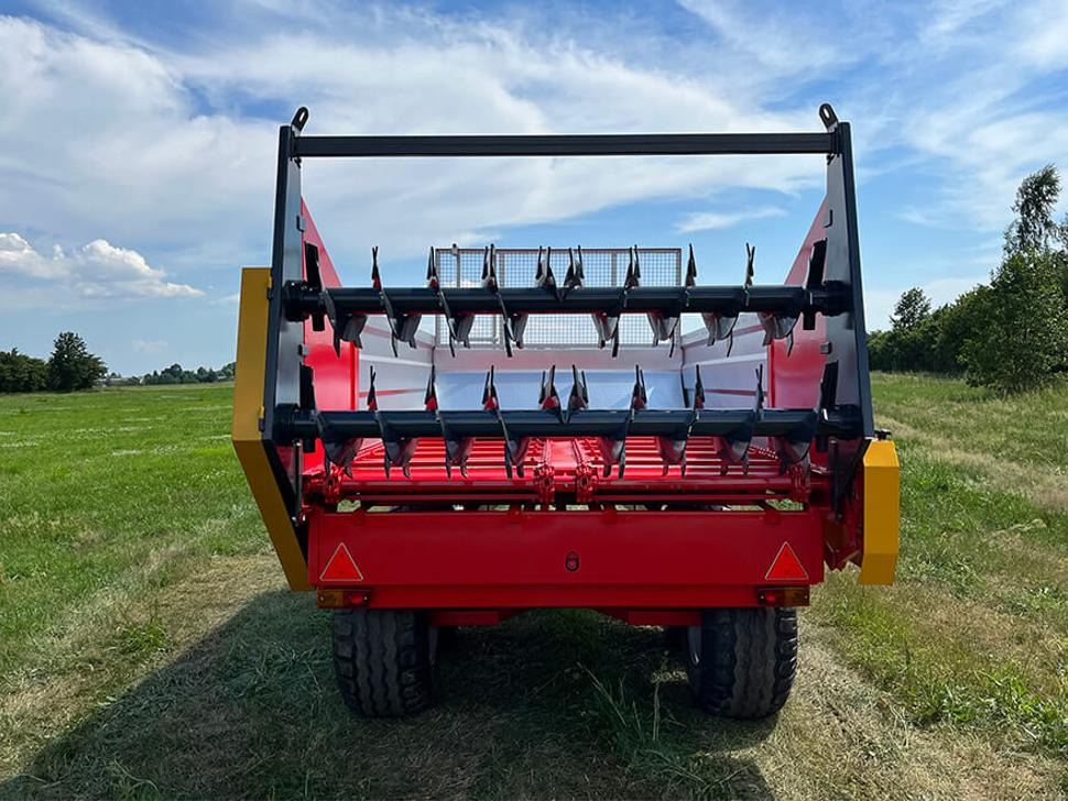 Roltrans Miststreuer / Manure spreader / Epandeur à fumier / Esparcidor de estiércol / Spandiletame / Разбрасыватель органических удобрений/ Rozrzutnik obornika N250/3 LEO 6 t - Навозоразбрасыватель: фото 4 Roltrans Miststreuer / Manure spreader / Epandeur à fumier / Esparcidor de estiércol / Spandiletame / Разбрасыватель органических удобрений/ Rozrzutnik obornika N250/3 LEO 6 t - Навозоразбрасыватель: фото 4