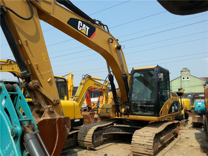 CATERPILLAR 315D - Гусеничный экскаватор: фото 1 CATERPILLAR 315D - Гусеничный экскаватор: фото 1