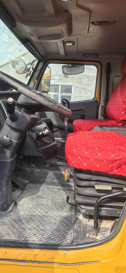 XCMG QY50KA - Мобильный кран: фото 3 XCMG QY50KA - Мобильный кран: фото 3