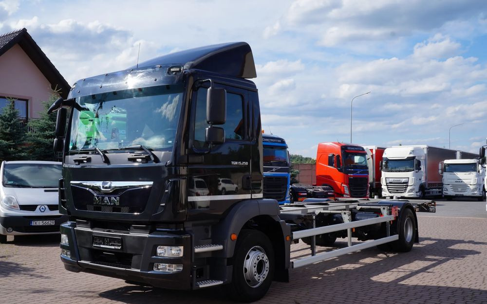 MAN TGM 15.250 EURO 6 RAMA DO ZABUDOWY - Грузовик-шасси: фото 1 MAN TGM 15.250 EURO 6 RAMA DO ZABUDOWY - Грузовик-шасси: фото 1