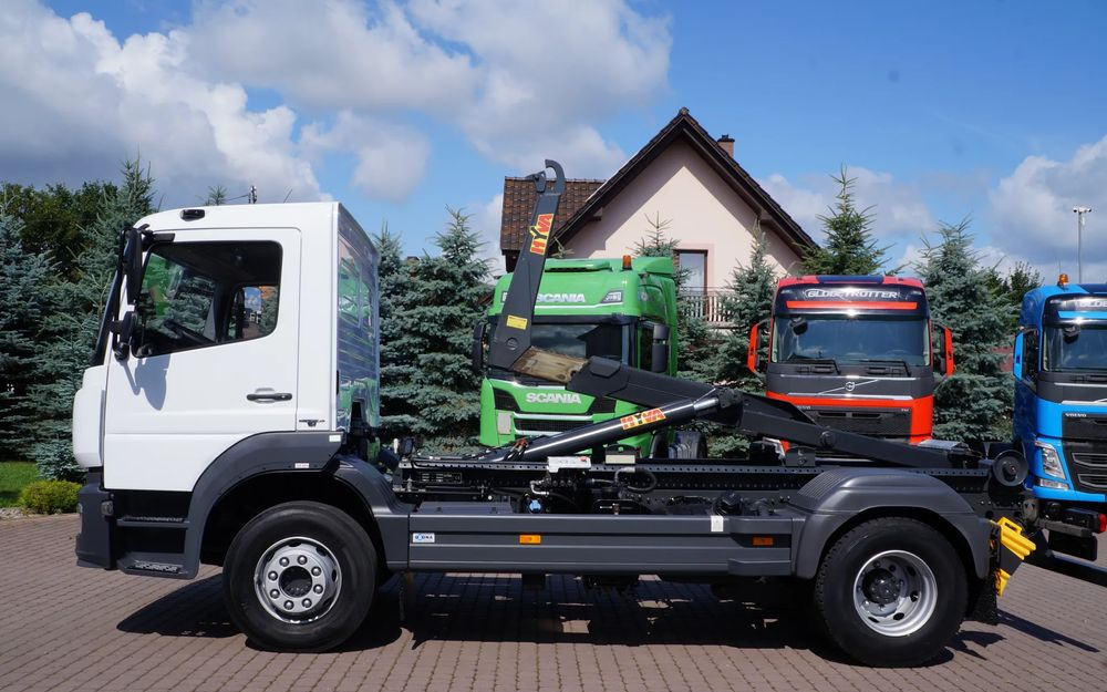 Mercedes-Benz ATEGO 1621 1624 EURO 6 HAKOWIEC HYVA DMC 16.000 KG ŁAD. 10.000 KG NISKI PRZEBIEG - Крюковой мультилифт: фото 3 Mercedes-Benz ATEGO 1621 1624 EURO 6 HAKOWIEC HYVA DMC 16.000 KG ŁAD. 10.000 KG NISKI PRZEBIEG - Крюковой мультилифт: фото 3