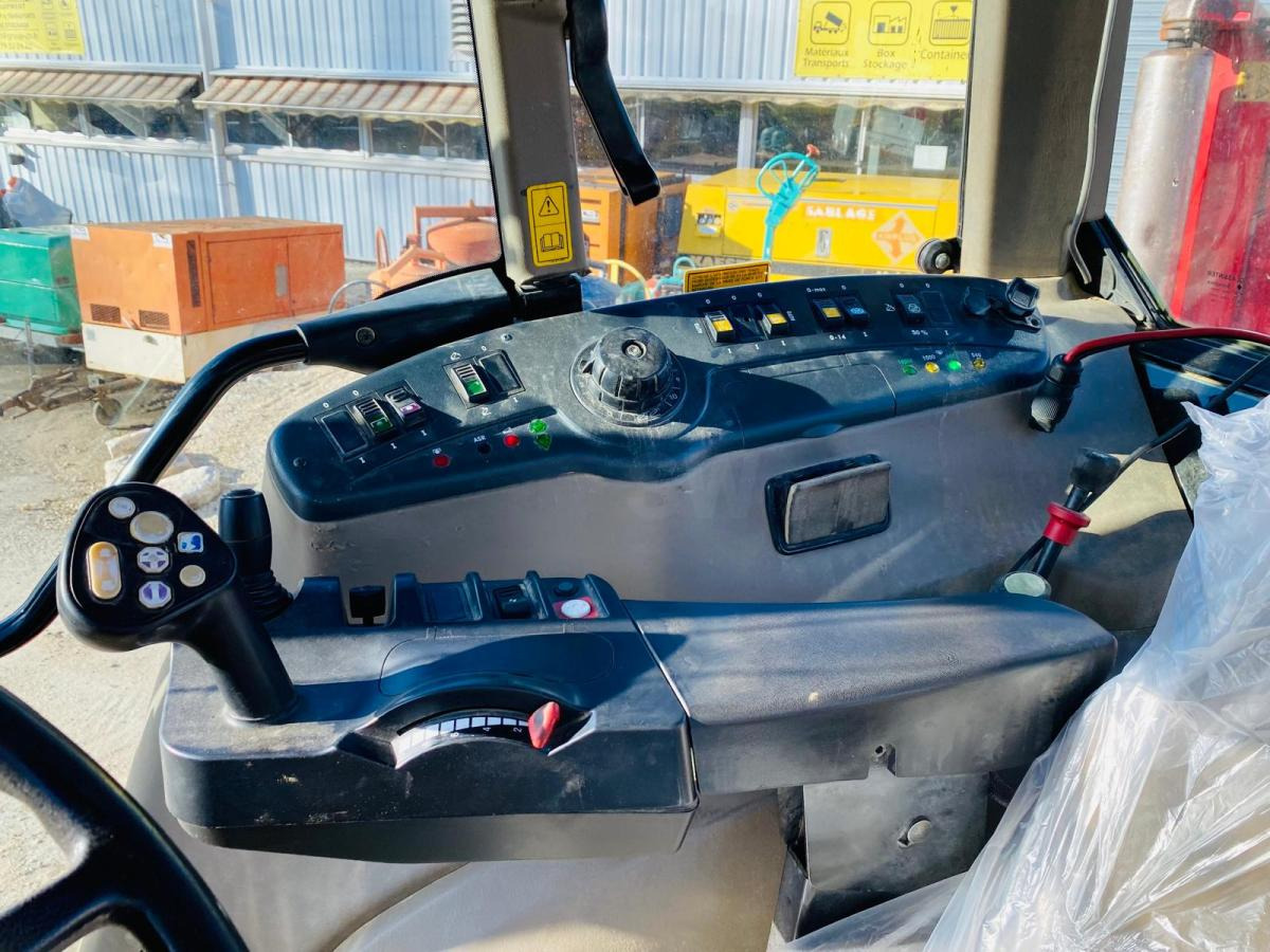 Трактор CASE IH CVX 150: фото 10 Трактор CASE IH CVX 150: фото 10