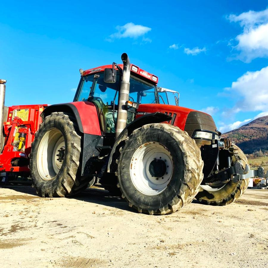 Case IH CVX 150 - Трактор: фото 3 Case IH CVX 150 - Трактор: фото 3