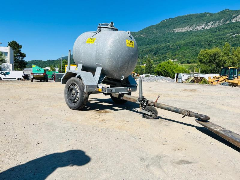 Cuve 500L sur remorque TR0500L - Тоннелепроходческий комплекс, Прицеп-цистерна: фото 5 Cuve 500L sur remorque TR0500L - Тоннелепроходческий комплекс, Прицеп-цистерна: фото 5