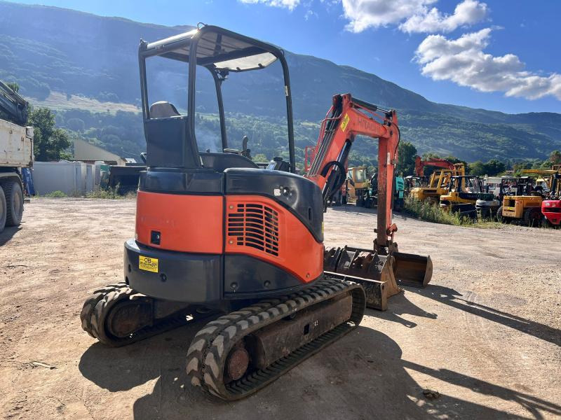Hitachi ZX29U3 MINIPELLE 3T - Мини-экскаватор: фото 3 Hitachi ZX29U3 MINIPELLE 3T - Мини-экскаватор: фото 3