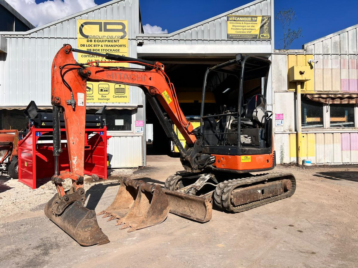 Hitachi ZX29U3 MINIPELLE 3T - Мини-экскаватор: фото 1 Hitachi ZX29U3 MINIPELLE 3T - Мини-экскаватор: фото 1