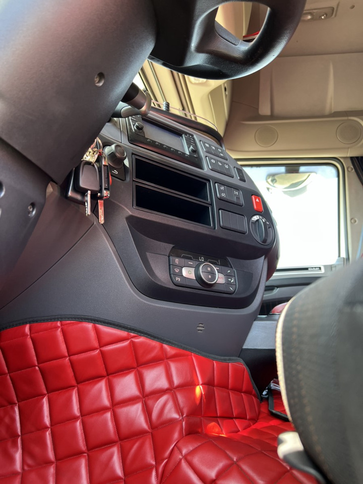 Тягач DAF XF 530 FT: фото 33