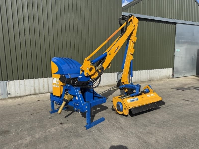 Bomford Hawk Evo 6.5 Hedge Cutter - Манипуляторная косилка: фото 1 Bomford Hawk Evo 6.5 Hedge Cutter - Манипуляторная косилка: фото 1