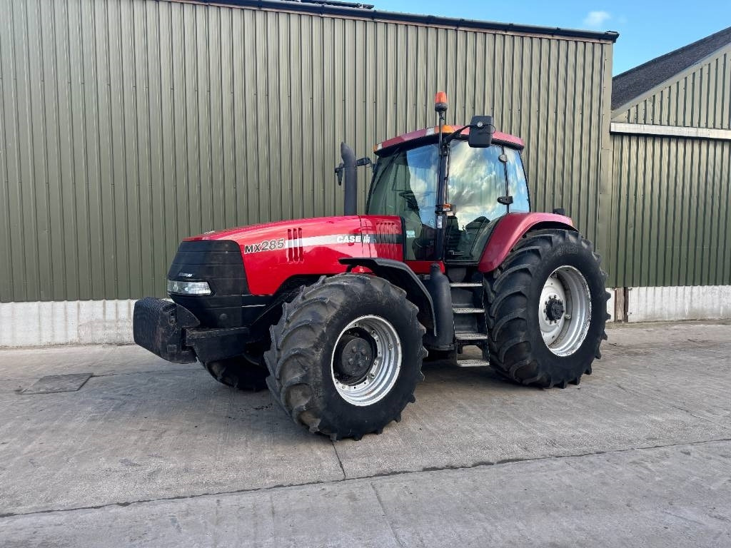 Case IH MX 285 - Трактор: фото 1 Case IH MX 285 - Трактор: фото 1