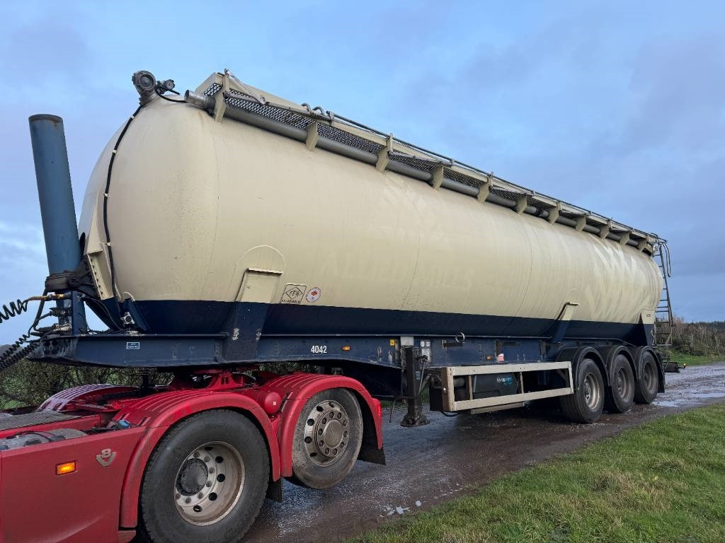 Feldbinder 58 Cube Powder Tanker - Полуприцеп-цистерна: фото 4 Feldbinder 58 Cube Powder Tanker - Полуприцеп-цистерна: фото 4