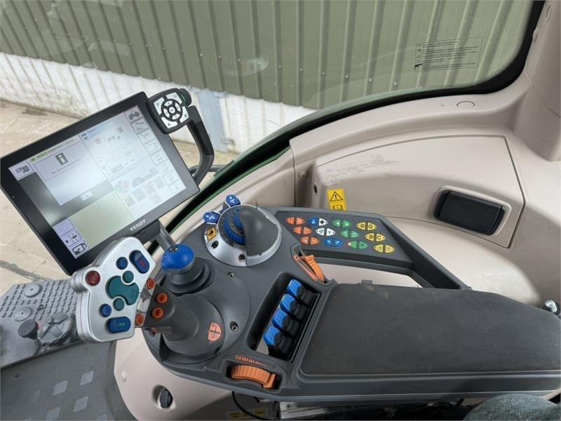 Трактор Fendt 828 ECR Vario Profi Plus **Video Below**: фото 14