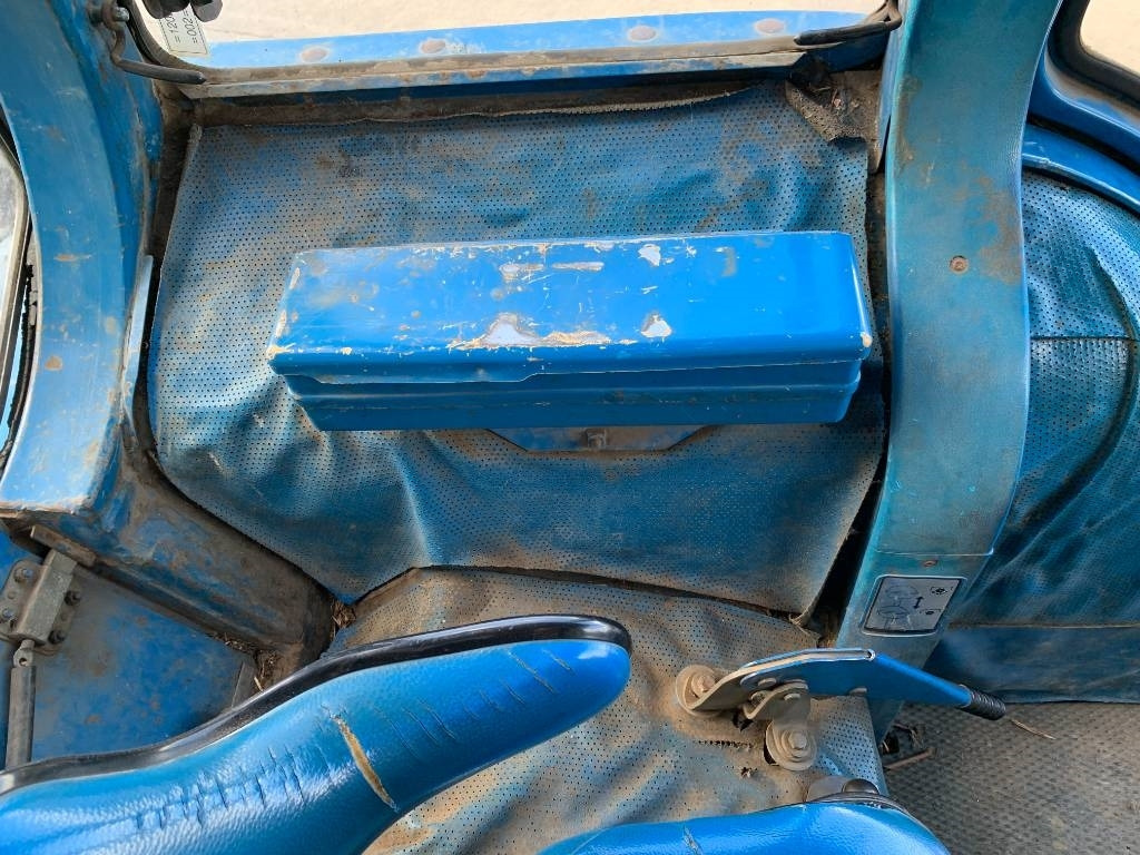 Трактор Ford 6600: фото 8