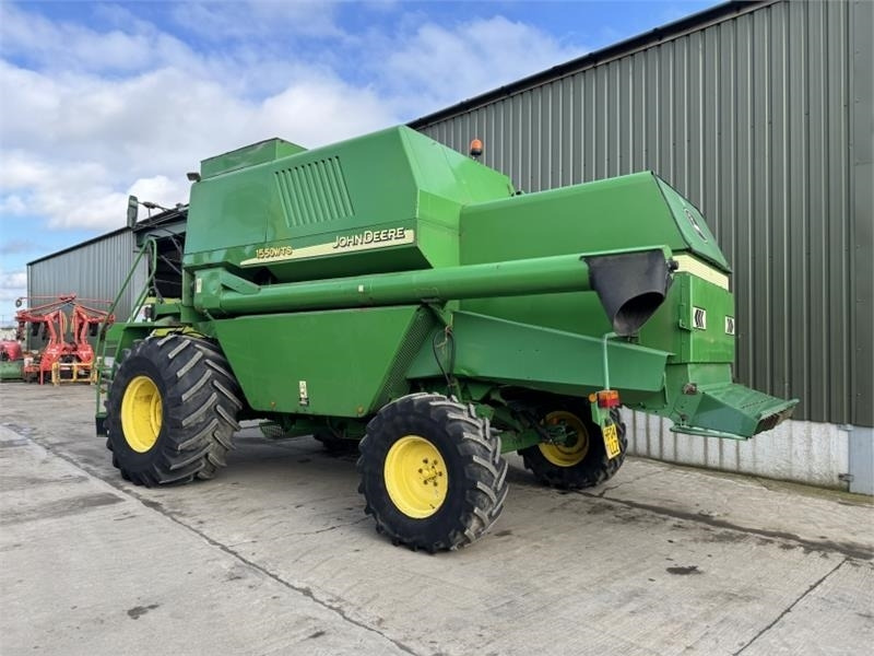 John Deere 1550 WTS c/w 620R Header - Навесное оборудование для комбайна: фото 4 John Deere 1550 WTS c/w 620R Header - Навесное оборудование для комбайна: фото 4