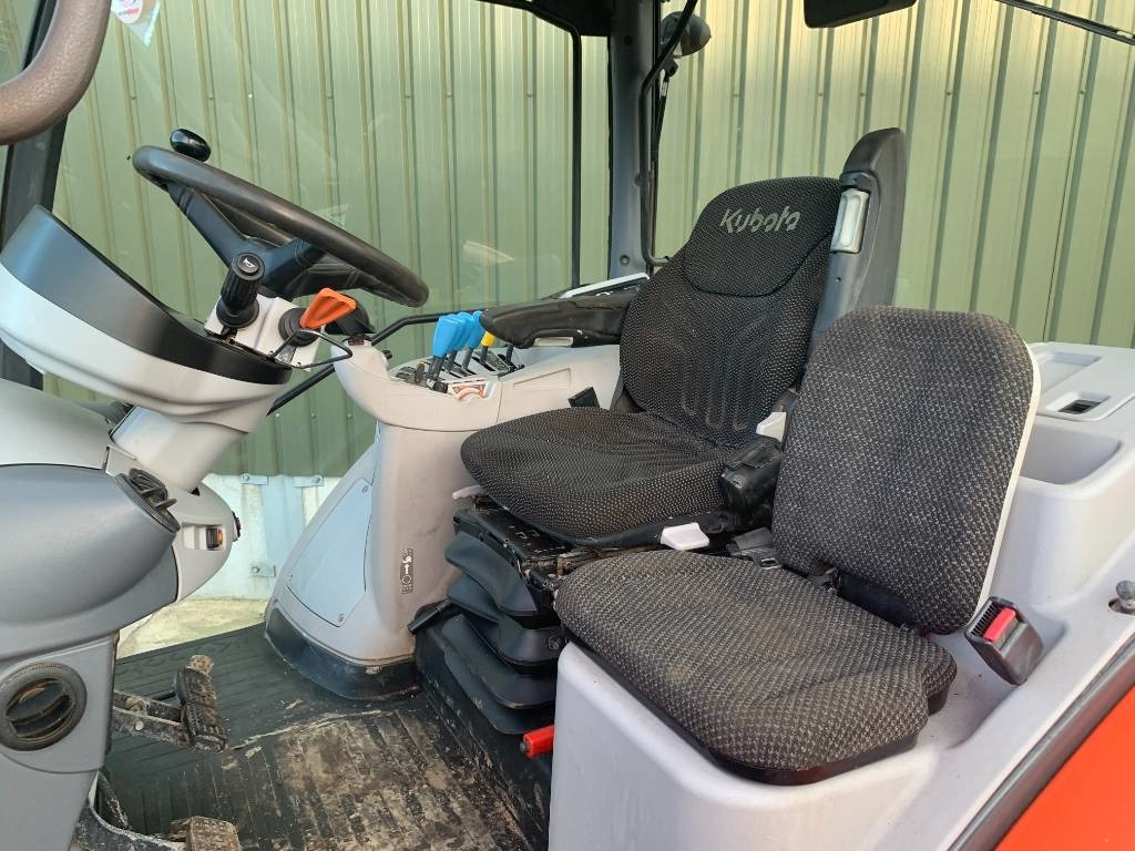 Kubota M 7131 - Трактор: фото 5 Kubota M 7131 - Трактор: фото 5