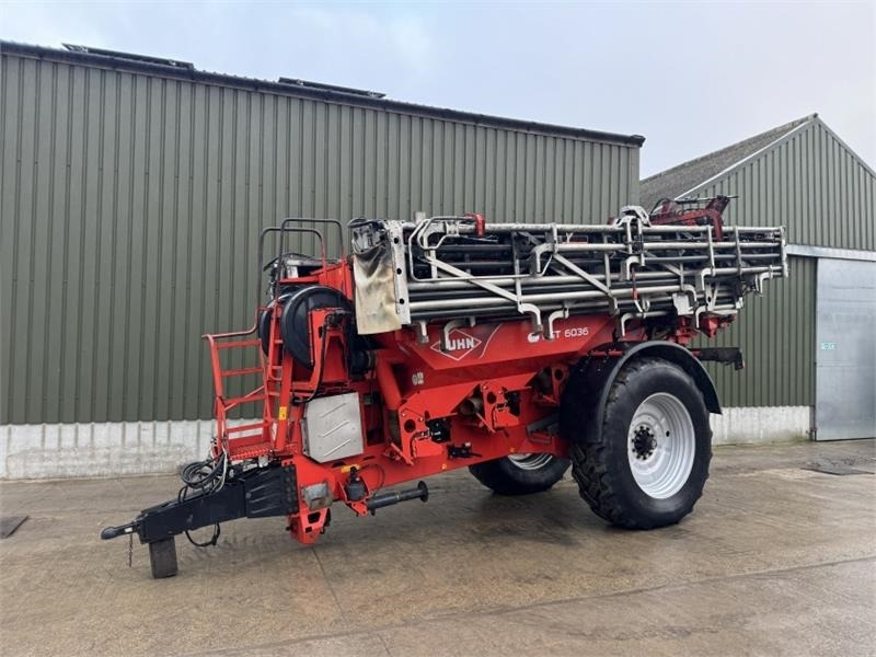 Kuhn Kuhn AGT 6036 Boom Fert Spreader - Разбрасыватель удобрений: фото 1 Kuhn Kuhn AGT 6036 Boom Fert Spreader - Разбрасыватель удобрений: фото 1