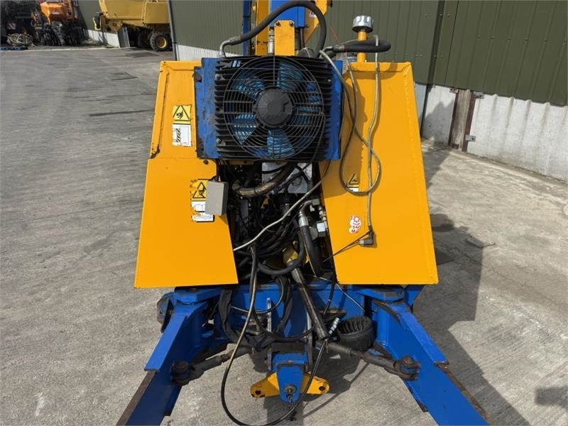 Bomford Turner B81-81T Hedge Cutter - Лесозаготовительная техника: фото 5 Bomford Turner B81-81T Hedge Cutter - Лесозаготовительная техника: фото 5