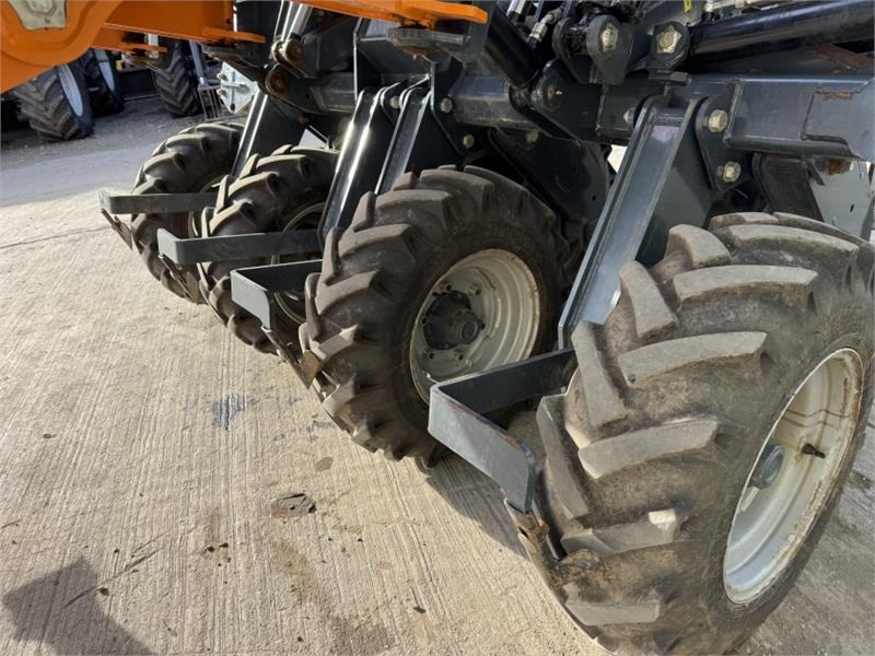 Посевной комплекс Mzuri Pro Till 4T Seed Drill: фото 8