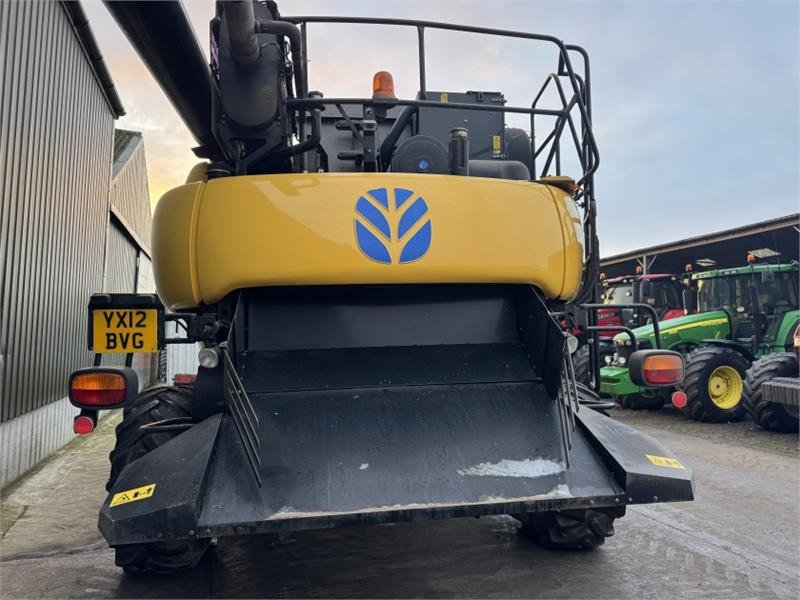 New Holland CR9080 c/w 30ft Varifeed Header - Навесное оборудование для комбайна: фото 5 New Holland CR9080 c/w 30ft Varifeed Header - Навесное оборудование для комбайна: фото 5