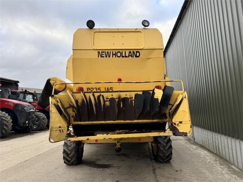 New Holland TX67 c/w 20ft Header - Навесное оборудование для комбайна: фото 5 New Holland TX67 c/w 20ft Header - Навесное оборудование для комбайна: фото 5