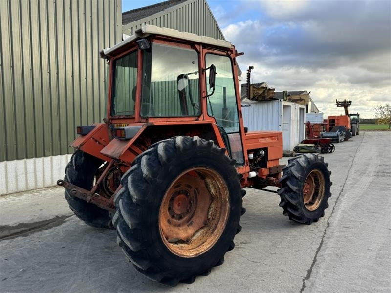 Renault 781-4 4WD Tractor  - Трактор: фото 4 Renault 781-4 4WD Tractor  - Трактор: фото 4