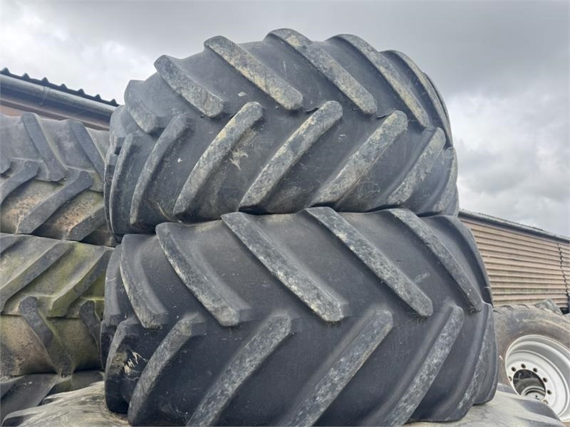 John Deere John Deere 8000R 600 and 710 Wheels and Tyre's - Сельскохозяйственная техника: фото 3 John Deere John Deere 8000R 600 and 710 Wheels and Tyre's - Сельскохозяйственная техника: фото 3