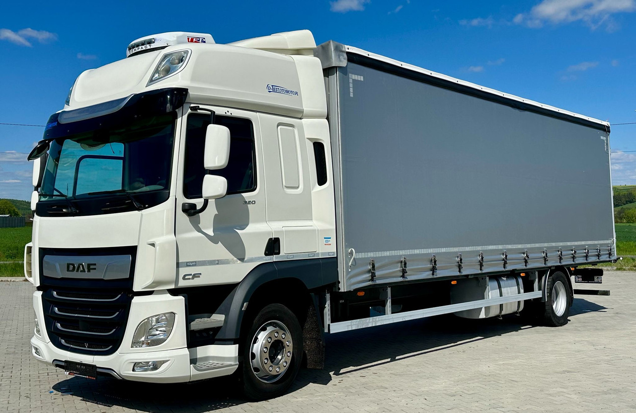 DAF CF 320 / FIRANKA / 21 EUROPALET / SYPIALKA / AUTOMAT / KLIMA POSTOJOWA / 2021 ROK TO - Тентованный грузовик: фото 2 DAF CF 320 / FIRANKA / 21 EUROPALET / SYPIALKA / AUTOMAT / KLIMA POSTOJOWA / 2021 ROK TO - Тентованный грузовик: фото 2
