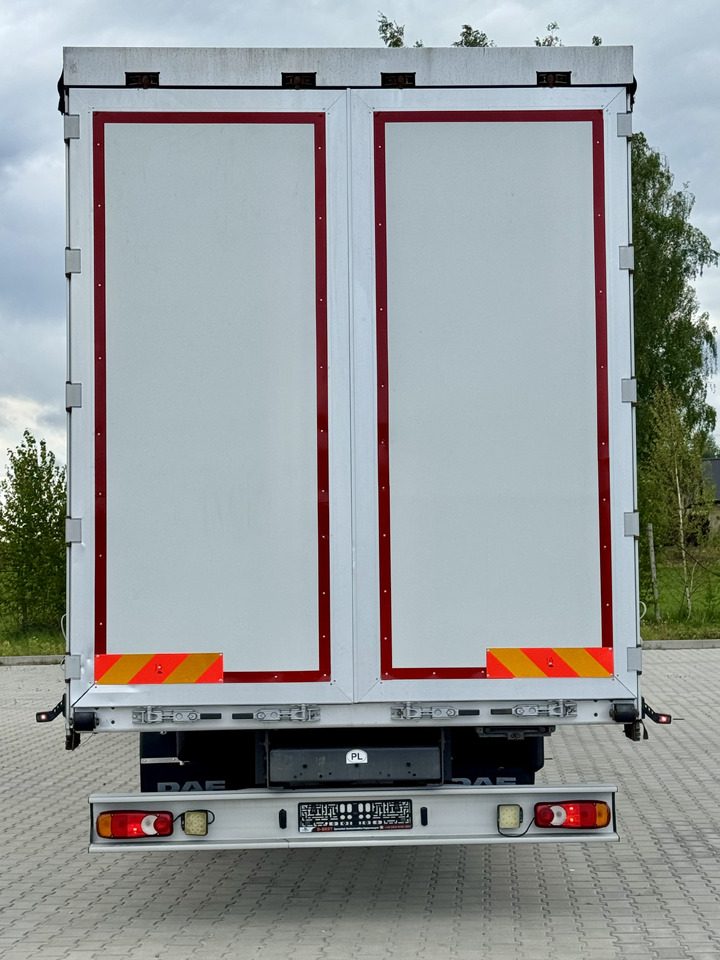 DAF CF 320 / FIRANKA / 24 EUROPALETY / SYPIALKA / AUTOMAT / KLIMA POSTOJOWA / 2017 ROK - Тентованный грузовик: фото 5 DAF CF 320 / FIRANKA / 24 EUROPALETY / SYPIALKA / AUTOMAT / KLIMA POSTOJOWA / 2017 ROK - Тентованный грузовик: фото 5