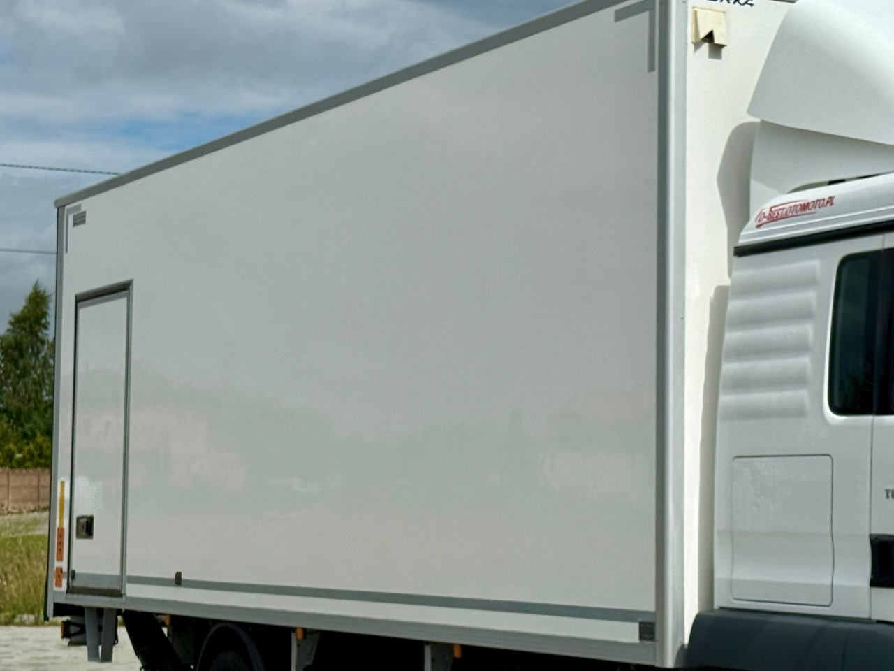 MAN TGM 12.250 / TGL / IZOTERMA / WINDA / 18 EUROPALET / SYPIALKA / 2018 в лизинг MAN TGM 12.250 / TGL / IZOTERMA / WINDA / 18 EUROPALET / SYPIALKA / 2018: фото 16