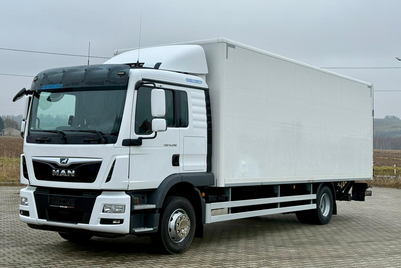 MAN TGM 15.290 / IZOTERMA / WINDA / 18 PALET / AUTOMAT / SYPIALKA / - Изотермический грузовик: фото 2 MAN TGM 15.290 / IZOTERMA / WINDA / 18 PALET / AUTOMAT / SYPIALKA / - Изотермический грузовик: фото 2